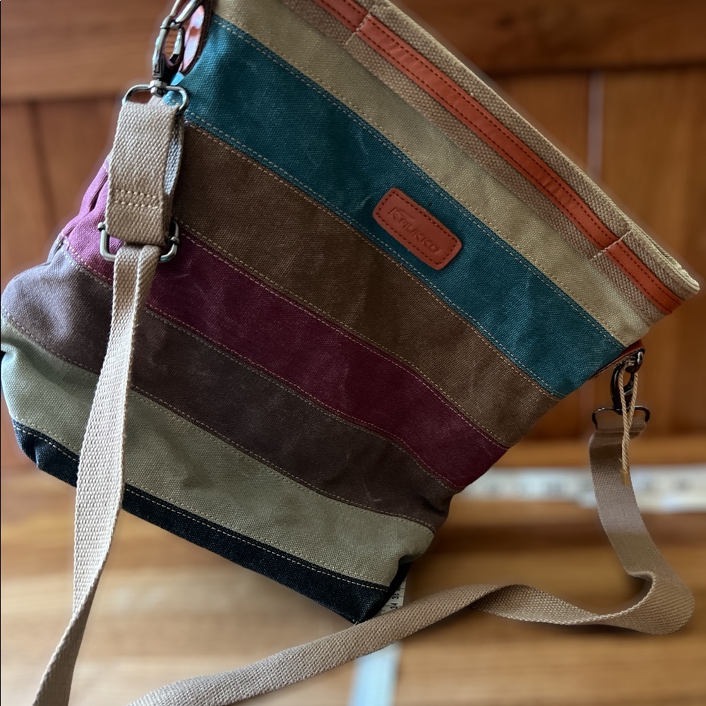 KAUKKO CROSSBODY